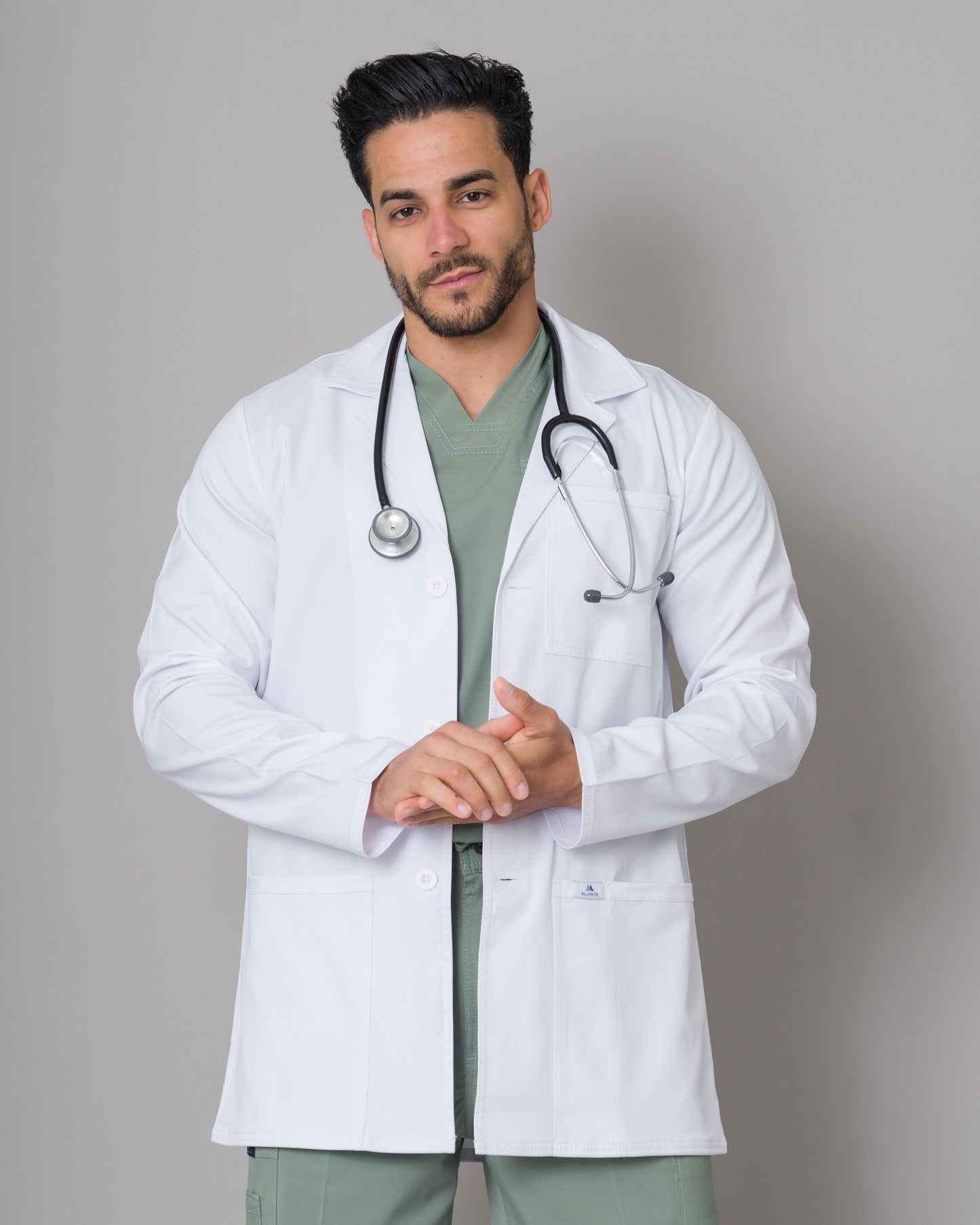 Bata Médica Allynta D1 Estilo Blanco Blanco (Hombre)