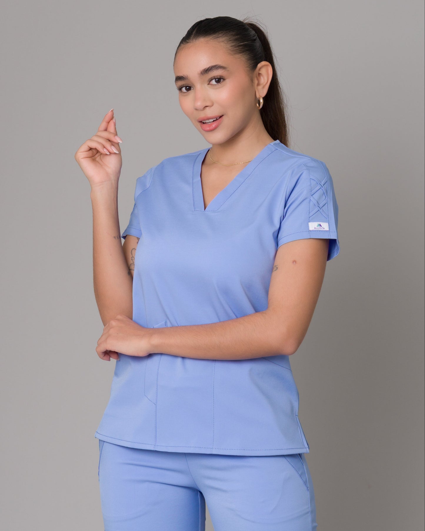 Scrub Allynta SD-01 Celeste Cielo - Chaqueta