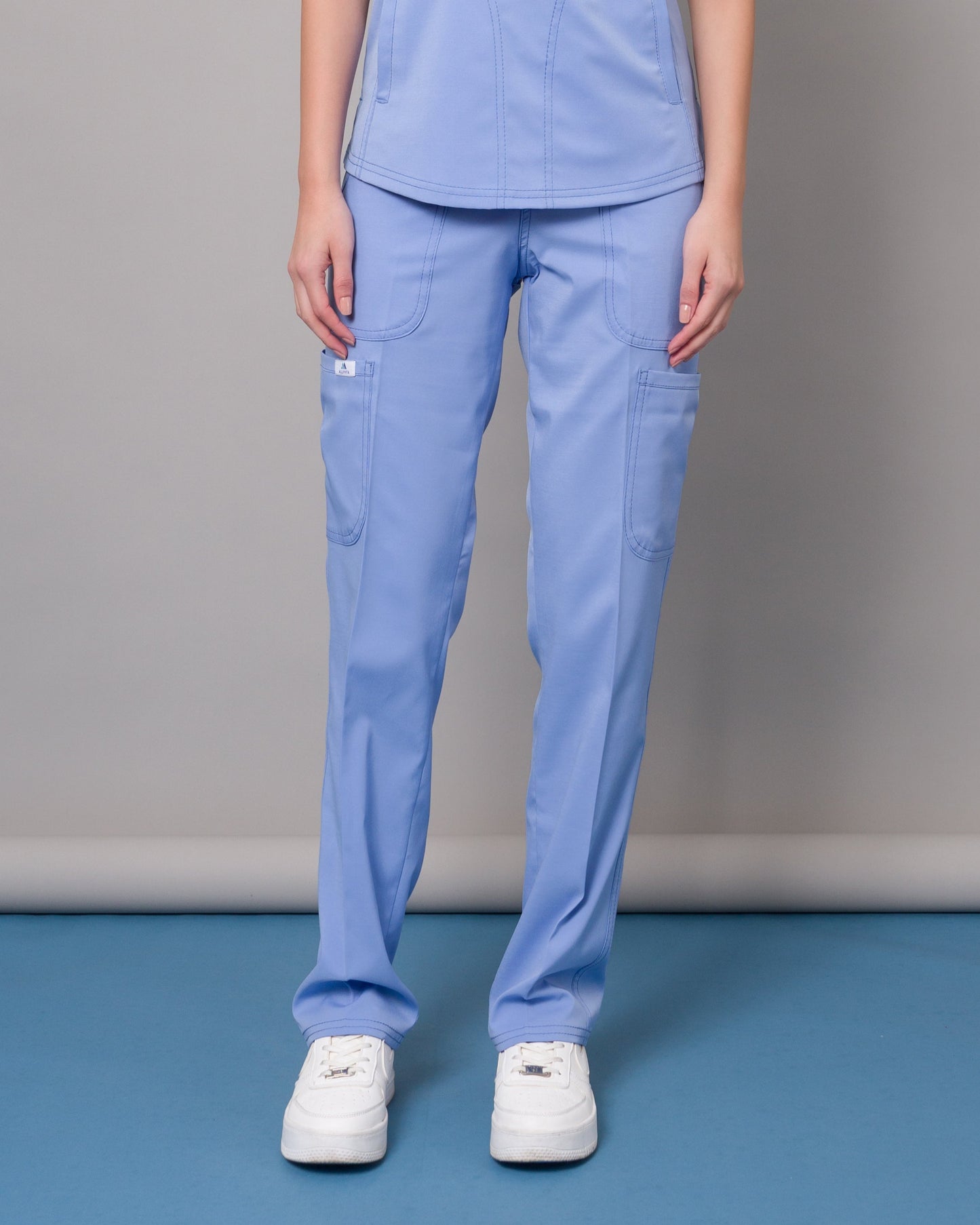 Scrub Allynta SD-02 Celeste Cielo - Pantalón