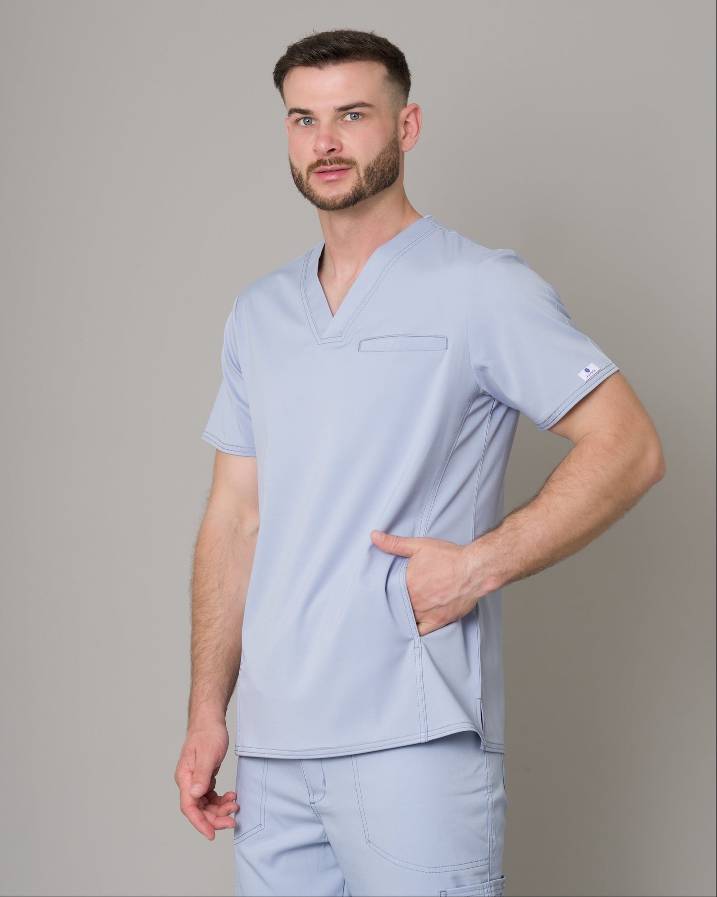 Scrub Allynta SV-02 Celeste Acerado - Chaqueta
