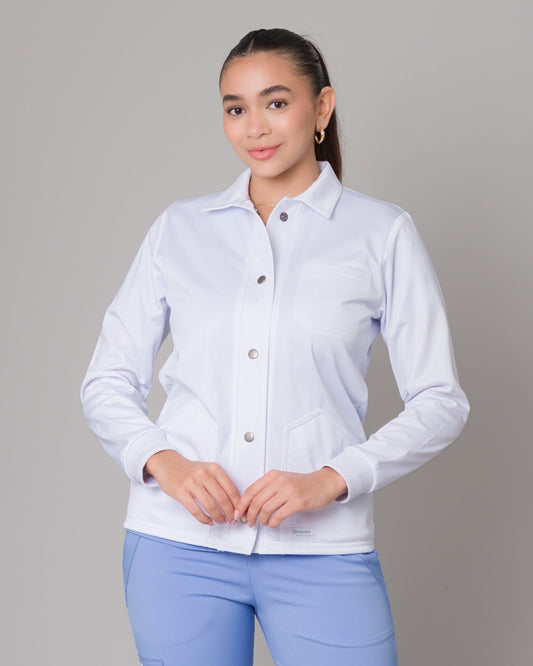Cardigan Clínico Con Broches Blanco