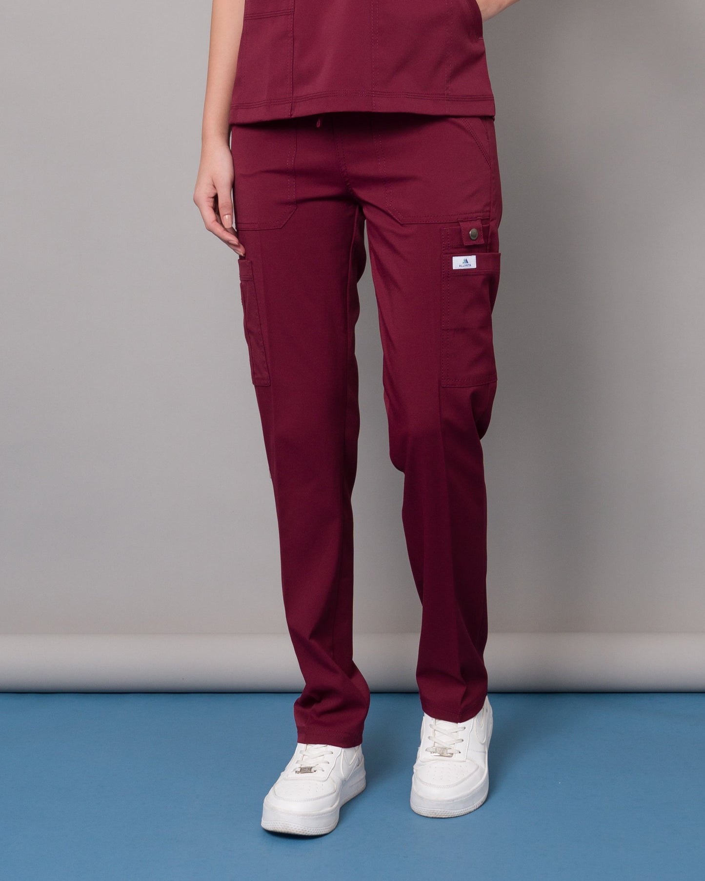Scrub Allynta SD-04 Guinda - Pantalón