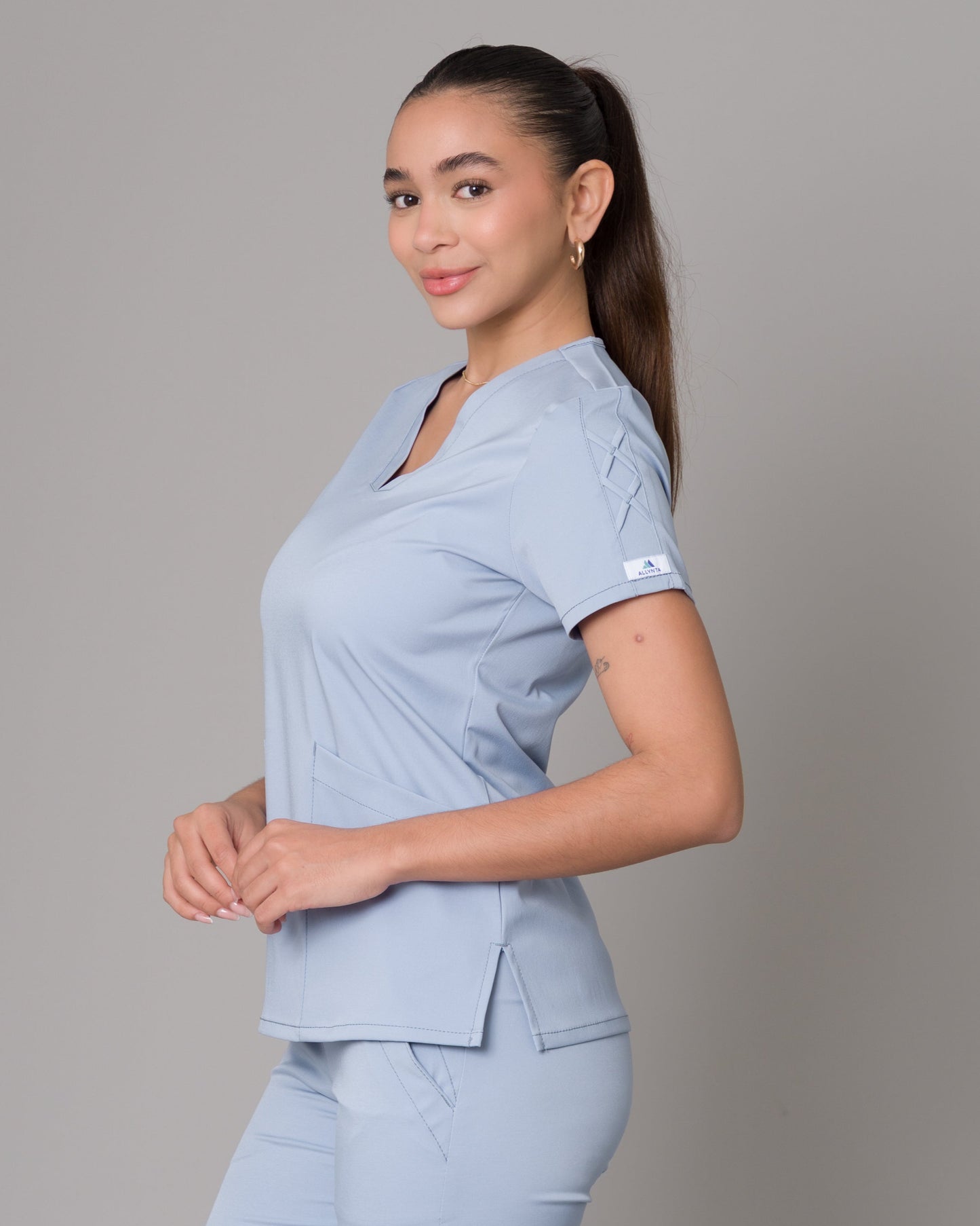 Scrub Allynta SD-01 Celeste Acerado - Chaqueta