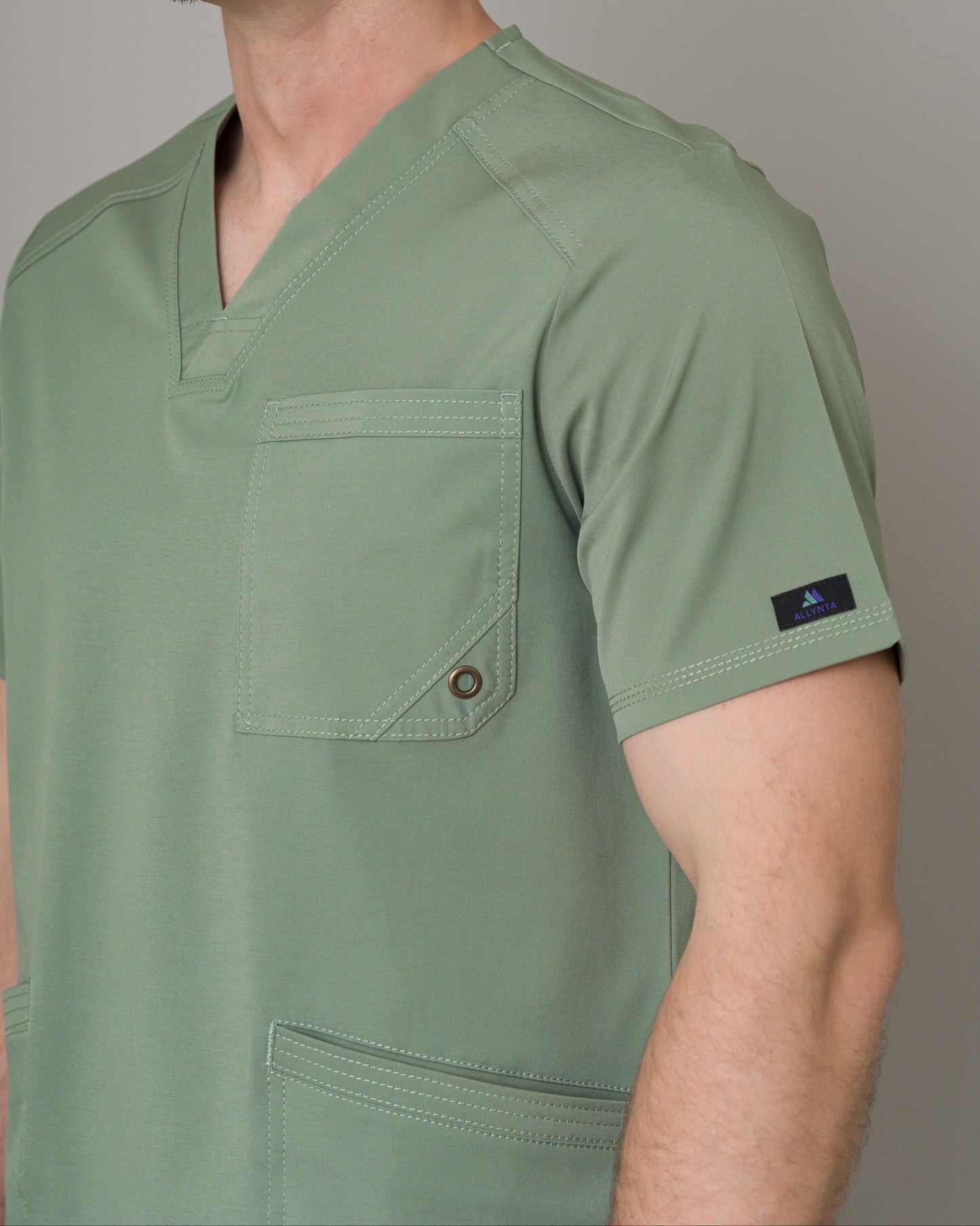 Scrub Allynta SV-01 Verde Olivo - Chaqueta