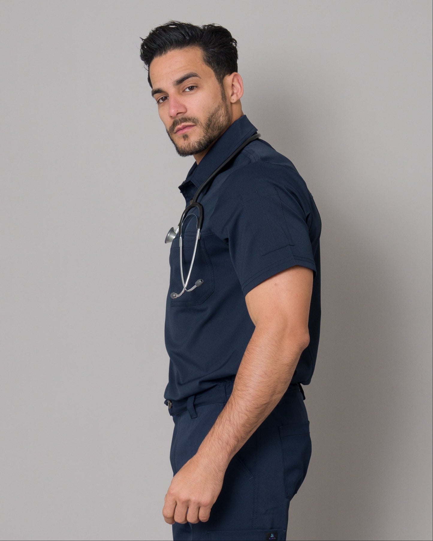 Scrub Allynta Camisero Azul Marino - Chaqueta