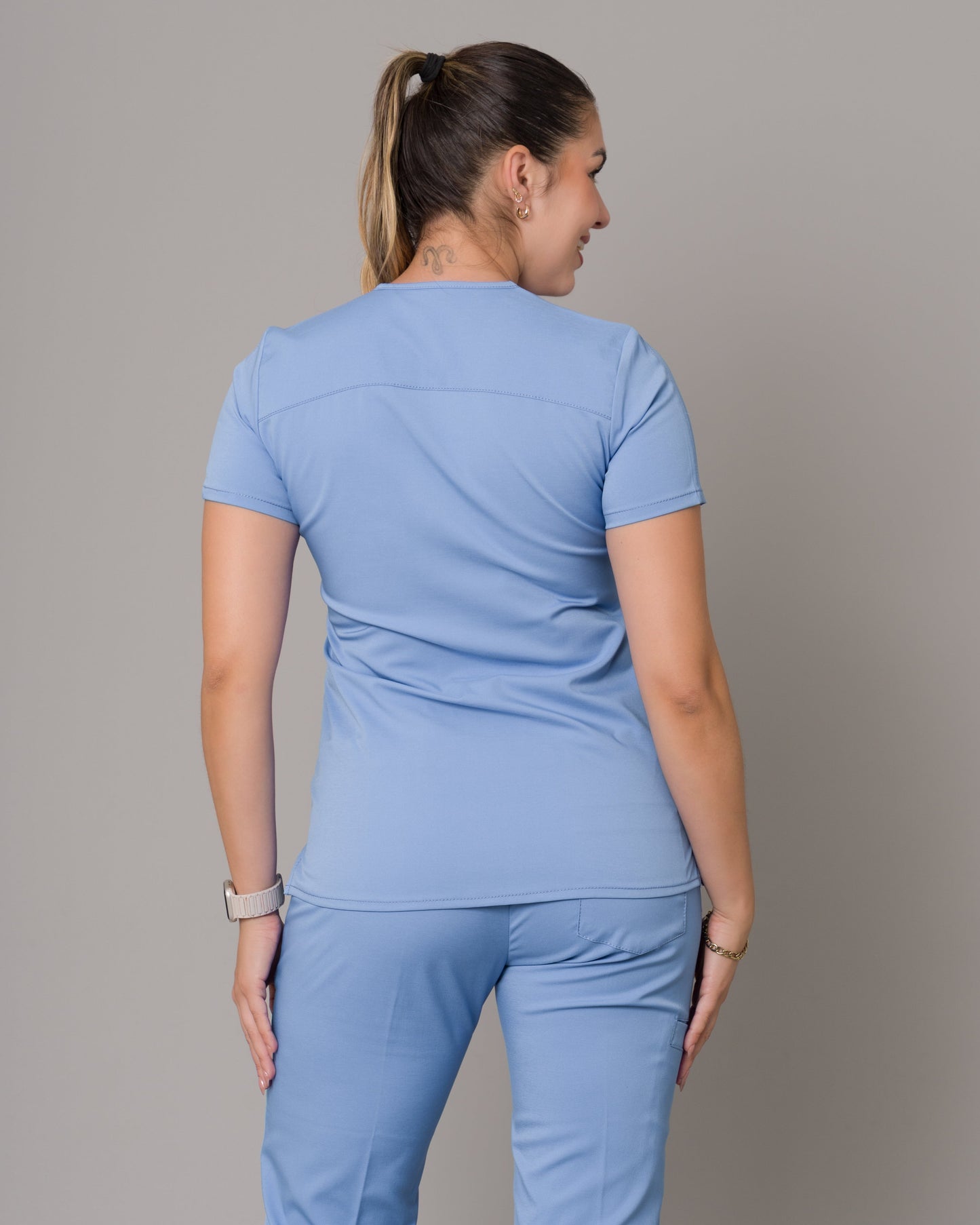 Scrub Allynta SD-01 Celeste Cielo - Chaqueta