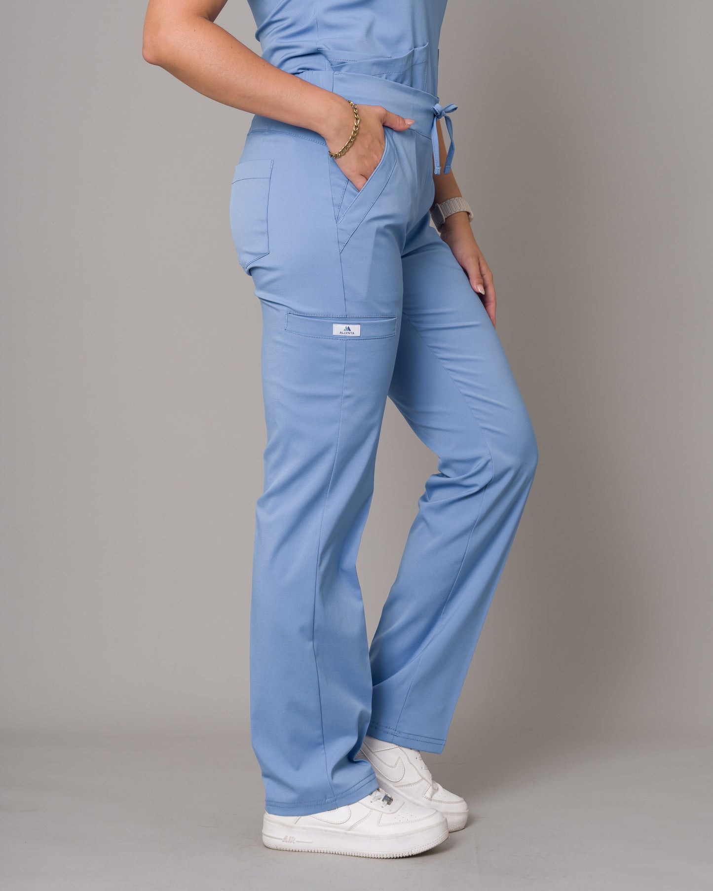 Scrub Allynta SD-01 Celeste Cielo - Pantalón