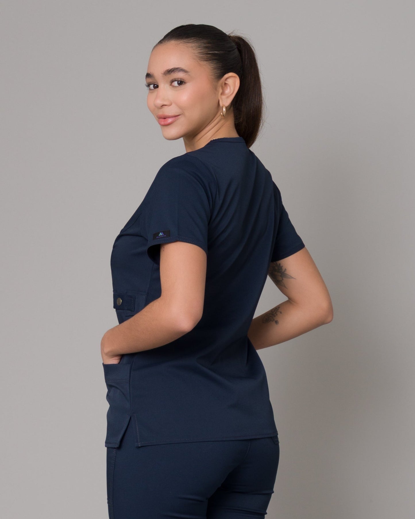 Scrub Allynta SD-03 Azul Marino - Chaqueta