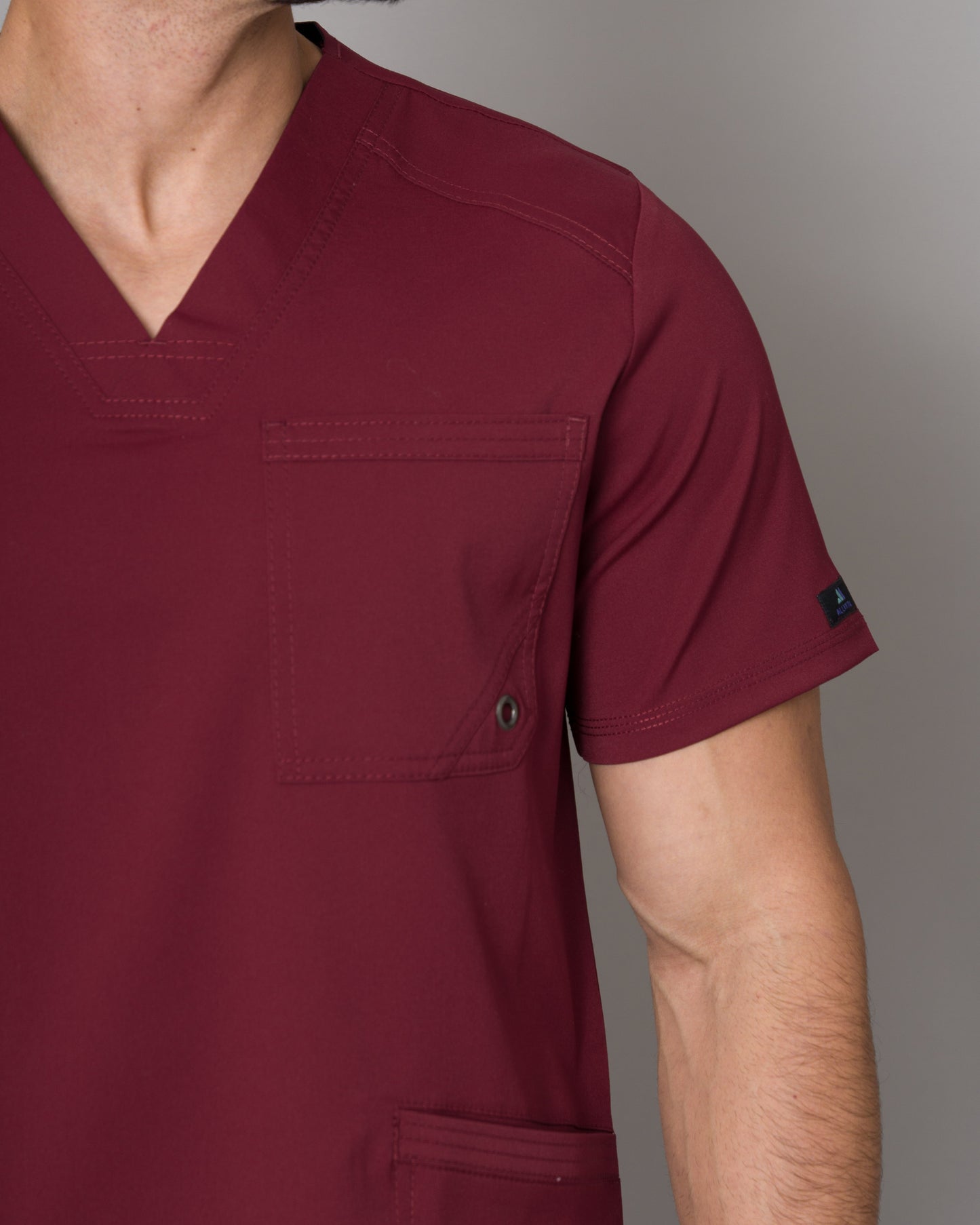 Scrub Allynta SV-01 Guinda - Chaqueta