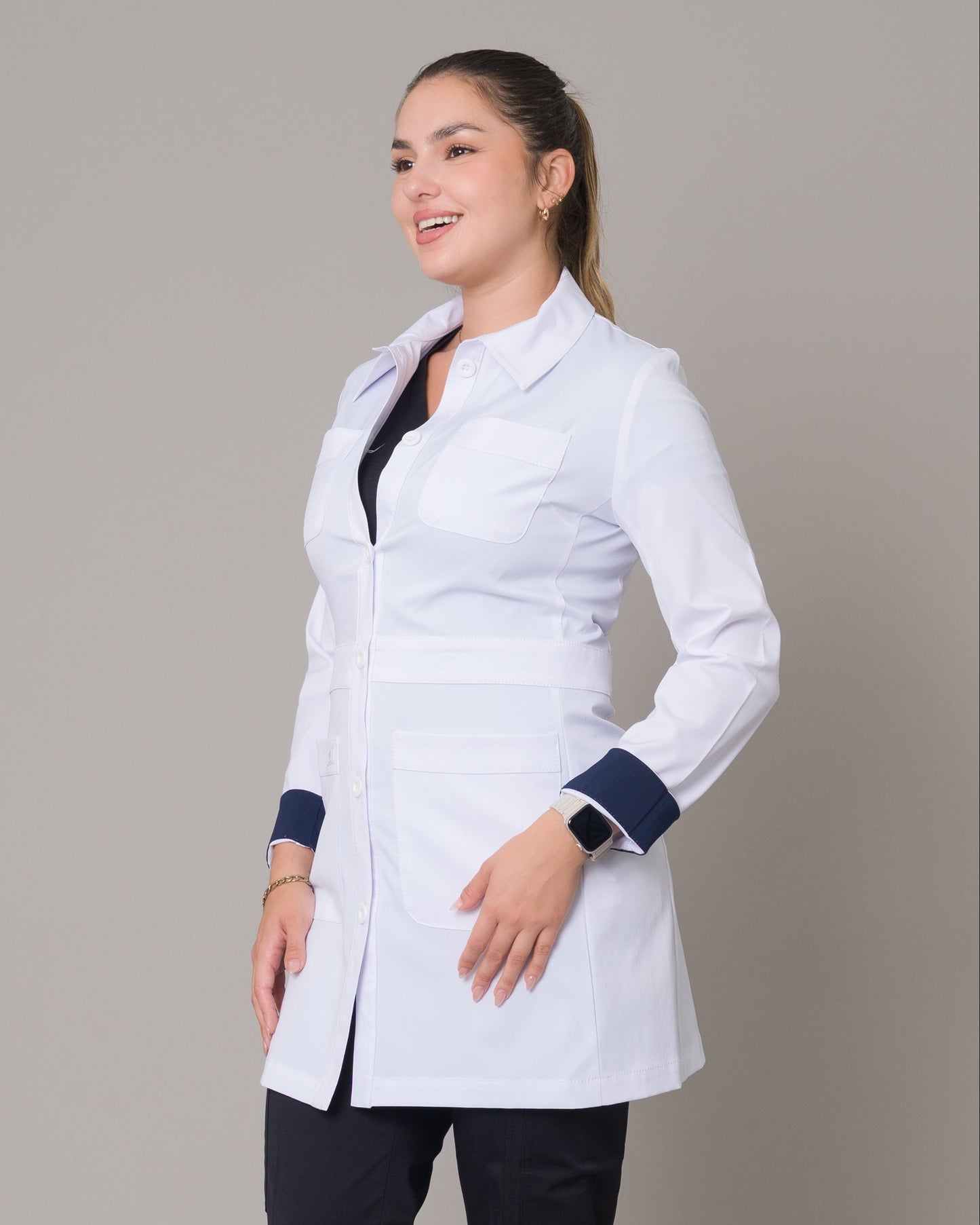 Bata Médica Allynta D-03 Largo Blanco