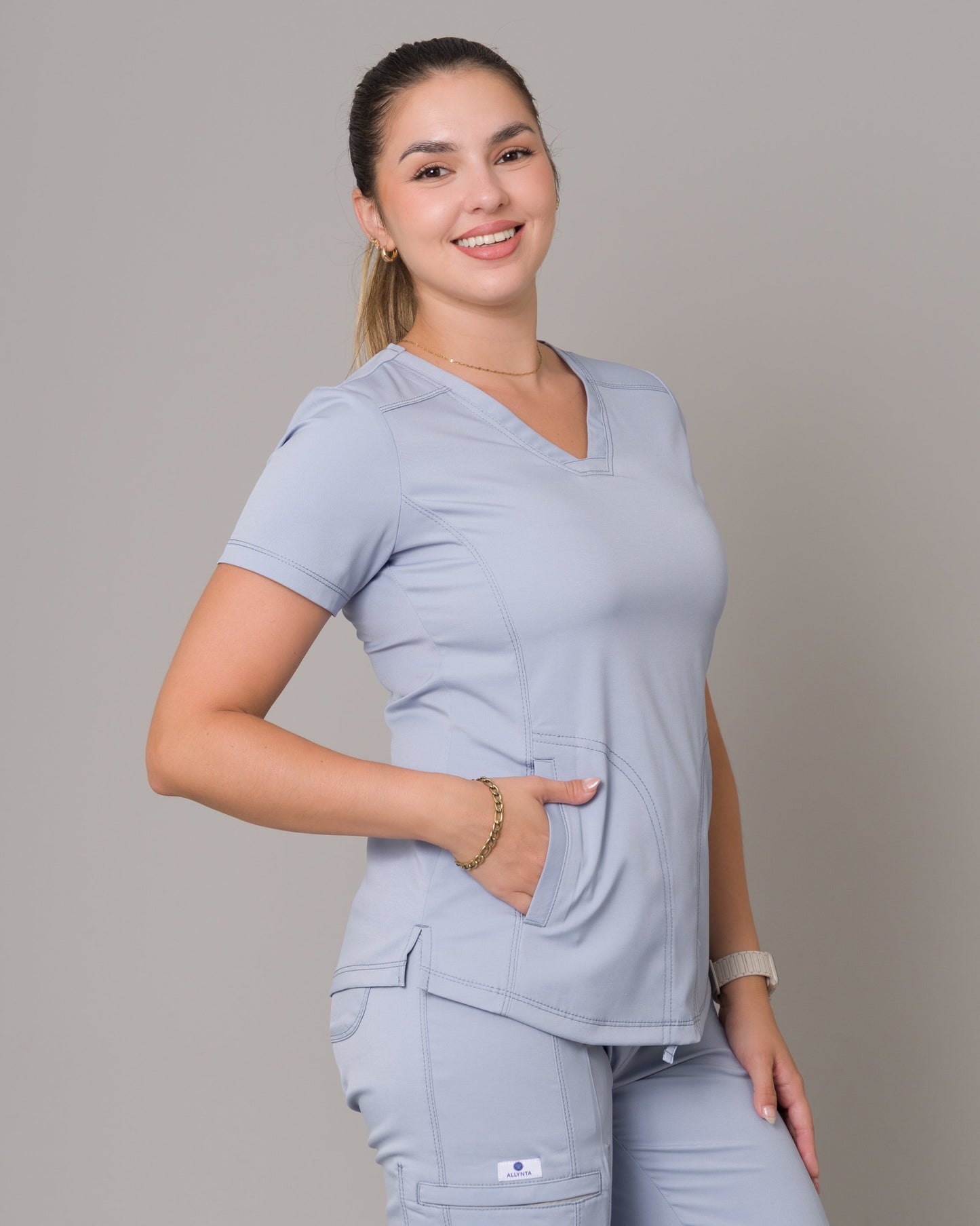 Scrub Allynta SD-02 Celeste Acerado - Chaqueta