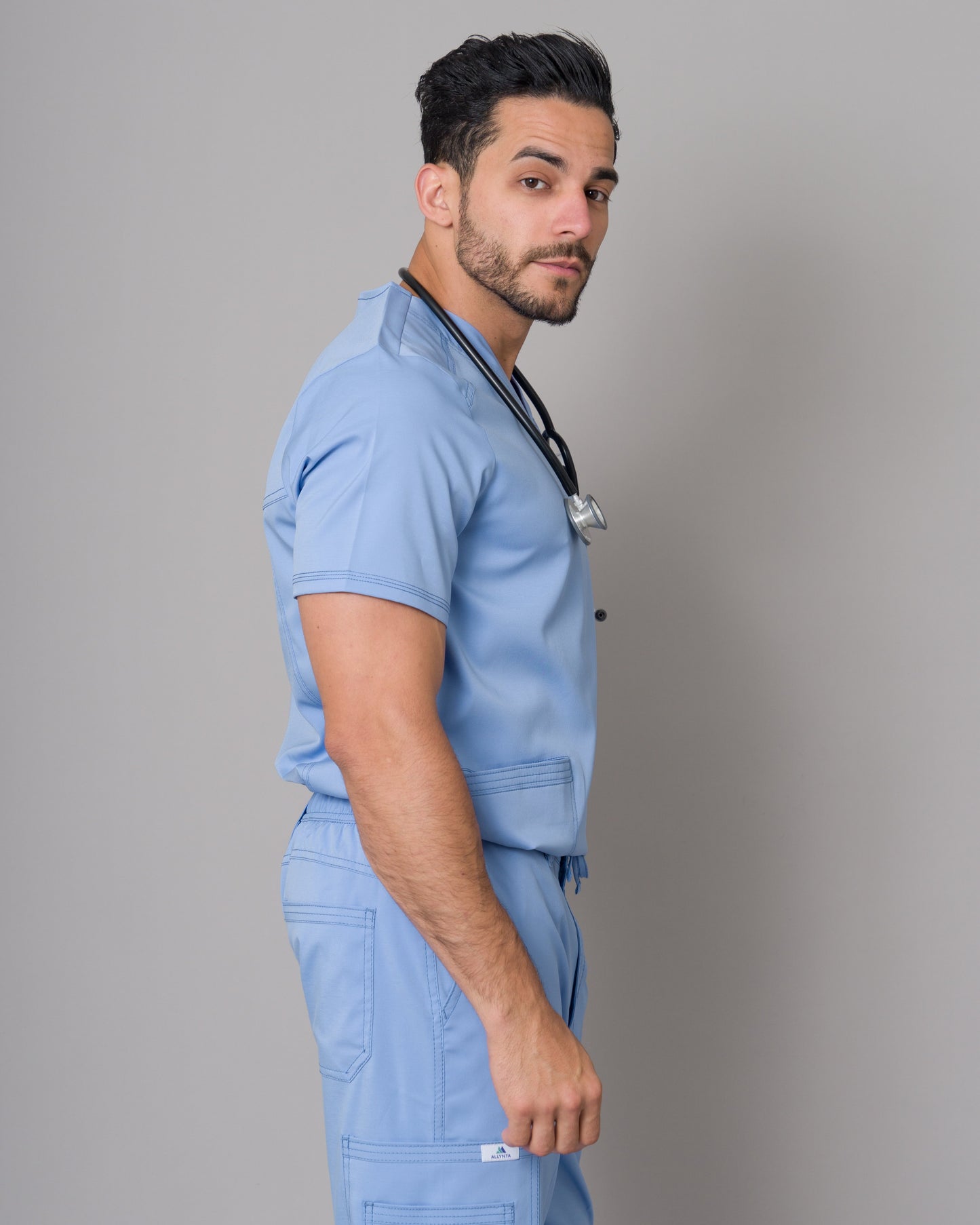 Scrub Allynta SV-01 Celeste Cielo - Chaqueta