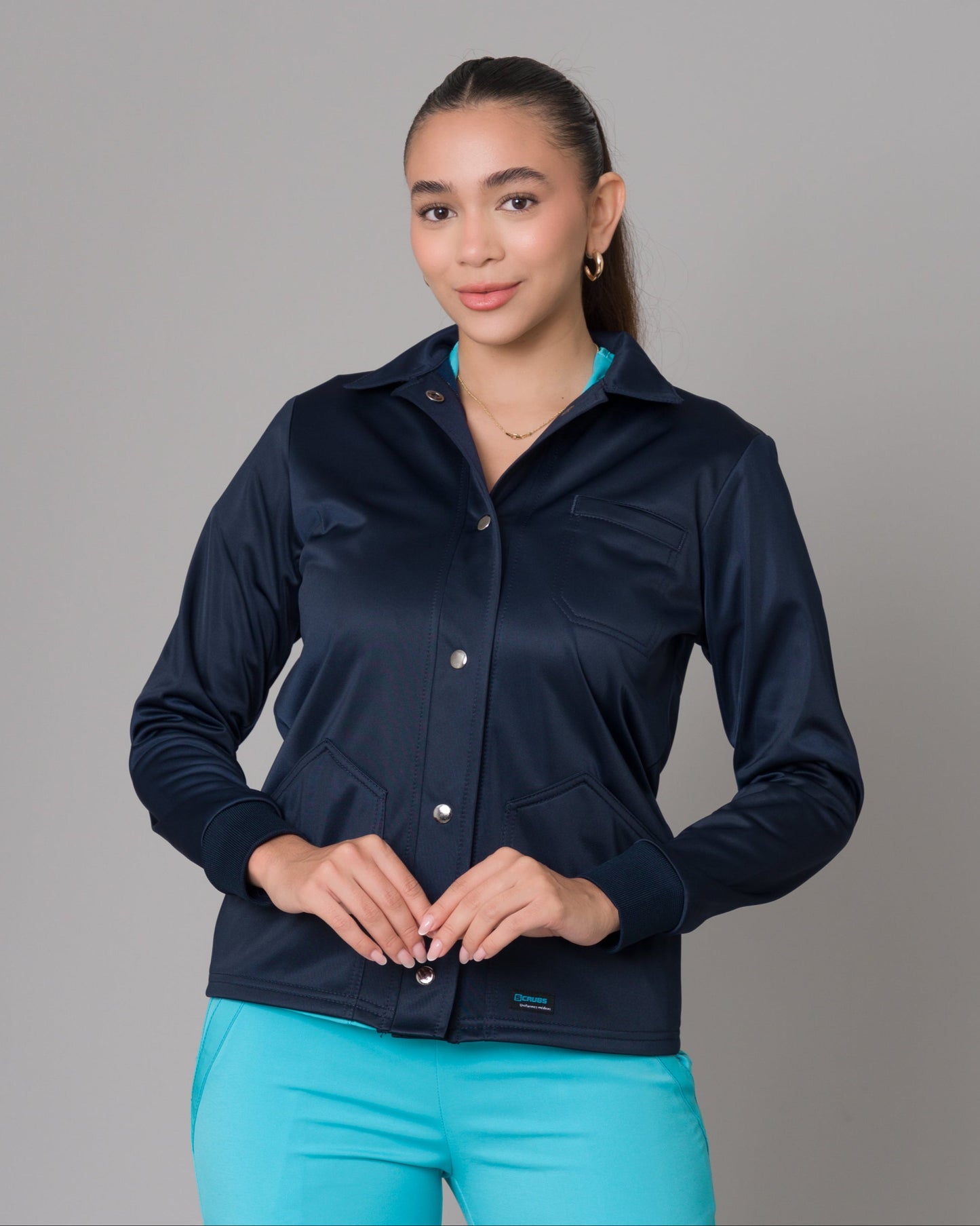 Cardigan Clínico Con Broches Azul Marino