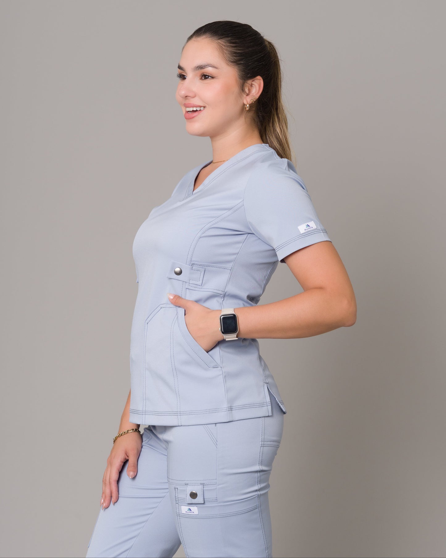 Scrub Allynta SD-04 Celeste Acerado - Chaqueta