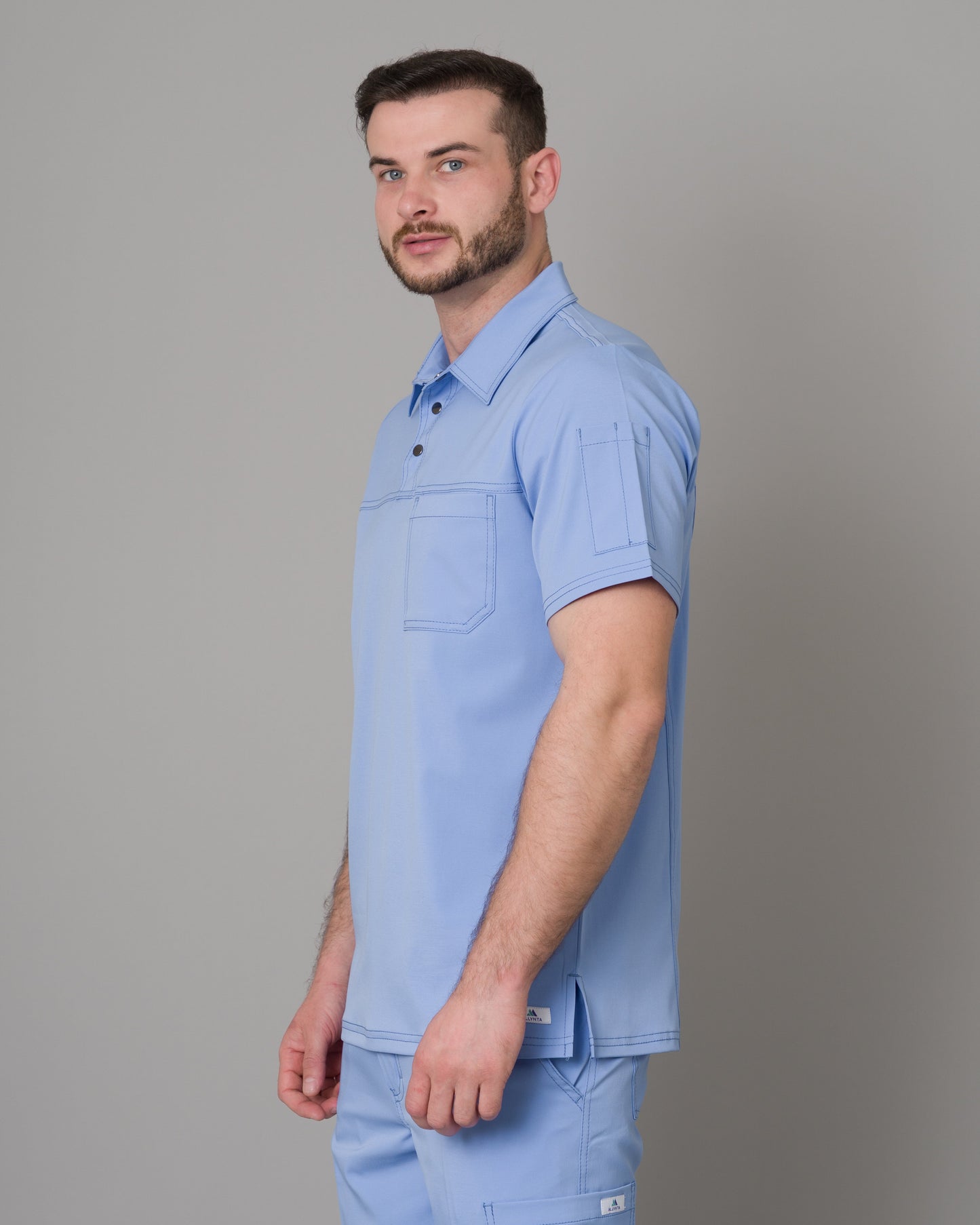 Scrub Allynta Camisero Celeste Cielo - Chaqueta